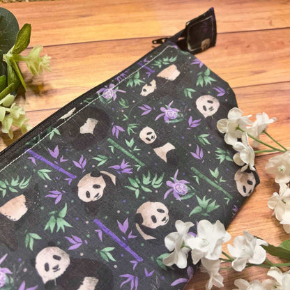 Compact and stylish panda makeup bag, perfect for panda lovers and a thoughtful gift for mum.